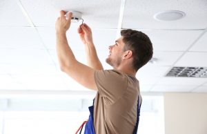 Профессиональный монтаж пожарной сигнализации в Москве Профессиональный монтаж пожарной сигнализации в МО