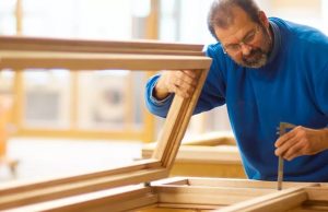 Производство окон из дерева в Москве