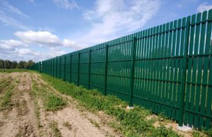 Материалы для сооружения заборов