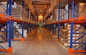 Особенности фронтальных паллетных стеллажей