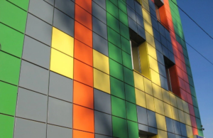 Преимущества металлокассет для фасадов