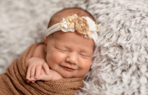 Как провести фотосессию с младенцем в Парнасе