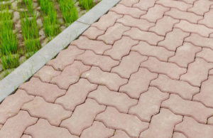 Как выбрать плитку для улицы?