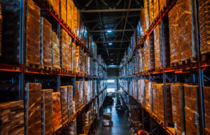 Зачем нужна услуга ответственного хранения в Екатеринбурге: определение, особенности, кто пользуется данной услугой