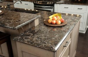 Каменная столешница – чем она хороша?
