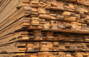 Обрезная доска: универсальный материал