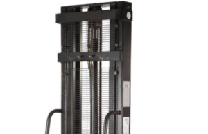 Штабелеры — маневренные погрузочные машины