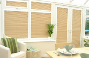 Проверяем качество монтажа пластикового окна