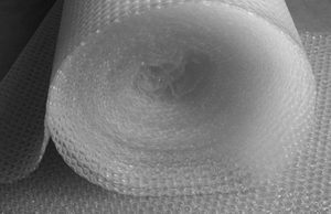 Как выбрать наиболее подходящую пузырчатую пленку для упаковки