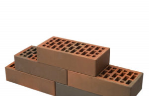 Покупка керамических строительных материалов от компании БРАЕР в Пскове