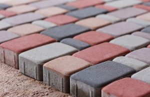 Строительные материалы: брусчатка, керамический блок и облицовочный кирпич