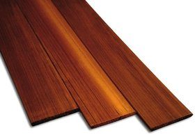 Плюсы использования канадского кедра при строительстве бань и саун