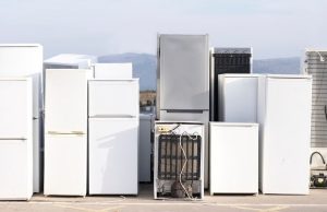 Уникальные идеи для старого морозильника: от искусства до утилизации