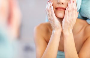 Заботимся о коже: почему стоит пользоваться премиум косметикой