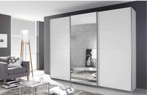 Шкаф-купе: удобство и функциональность в одном