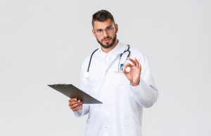 Работа врачей: требования и обязанности