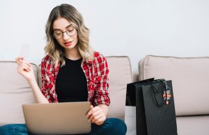 Плюсы промокодов: экономим грамотно freepik