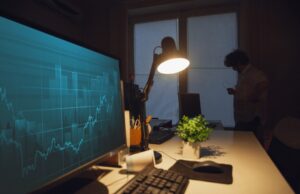 Стейкинг: способ заработка на инвестициях от А до Я