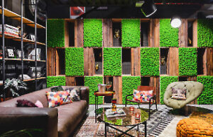 Панно из мха как основа композиции