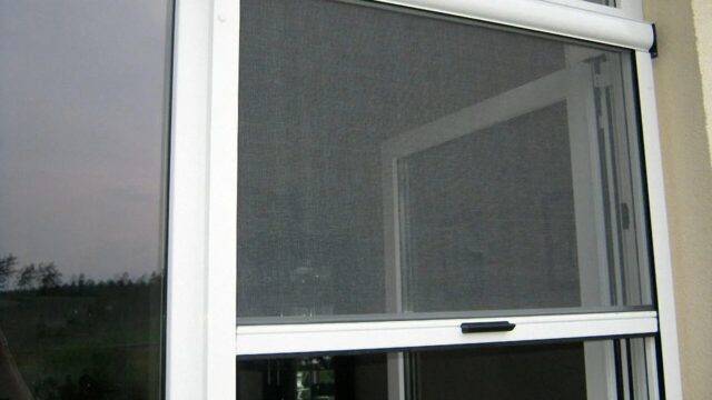 Шторы плиссе, рулонные шторы и москитные сетки: функциональность, комфорт и стиль