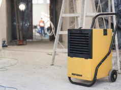 Осушение спортзалов и бассейнов: защита от плесени и коррозии