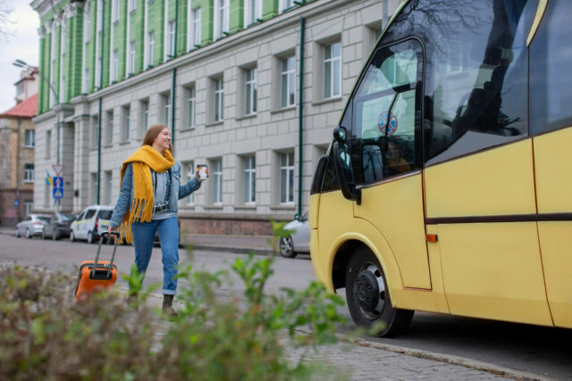 Как заказать билет на автобус через интернет?